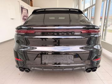 Porsche Cayenne - 4