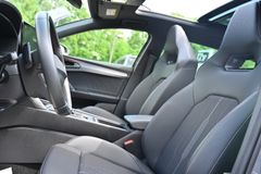CUPRA Leon Sportstourer 1.4 e-Hybrid PANO CAM LED 1.Hd