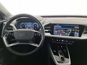 صورة 10 لـ 2024 AUDI Q4 E-TRON
