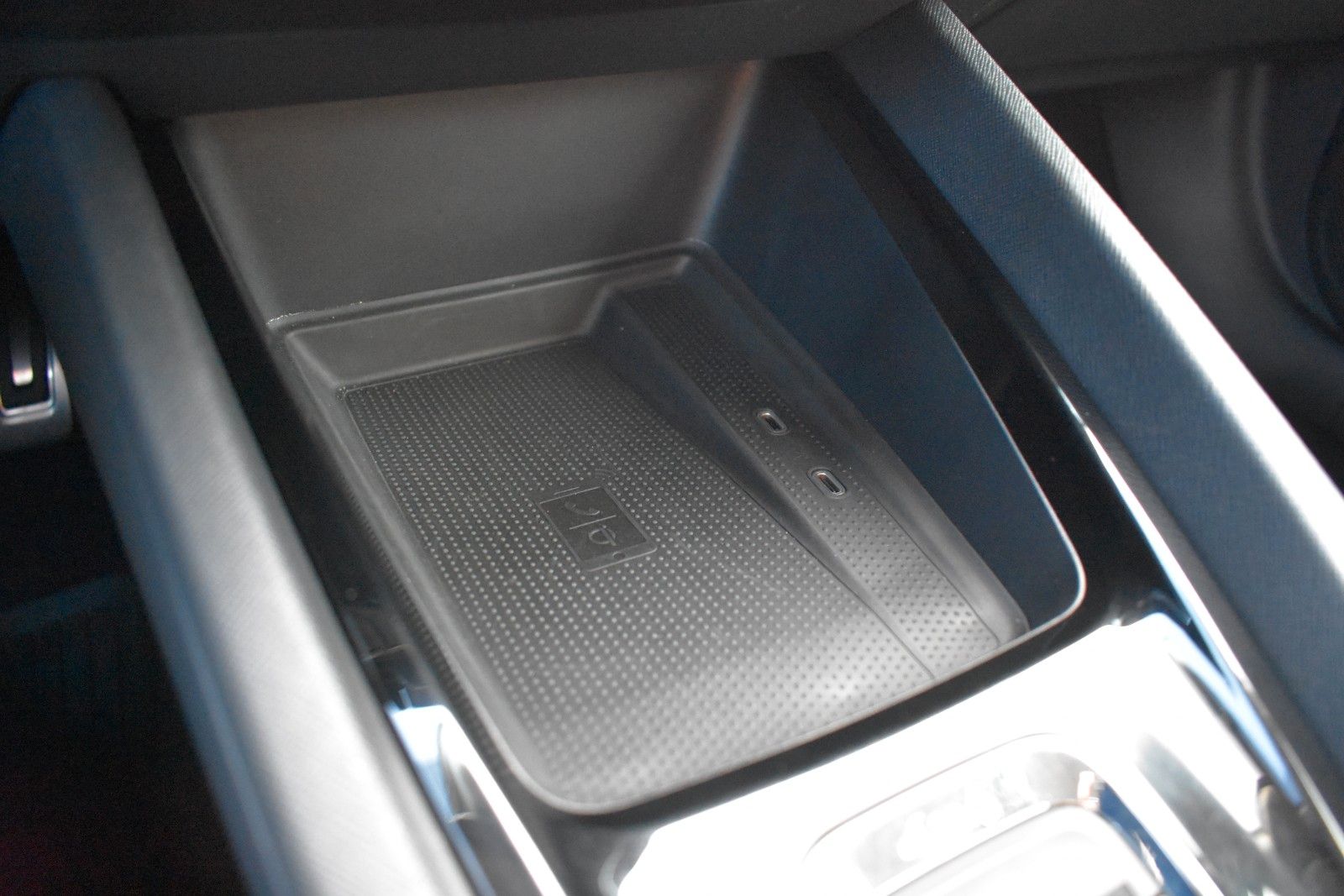 Fahrzeugabbildung SKODA Octavia Combi Scout 4x4/KEYLESS/HUD/AHK/LED