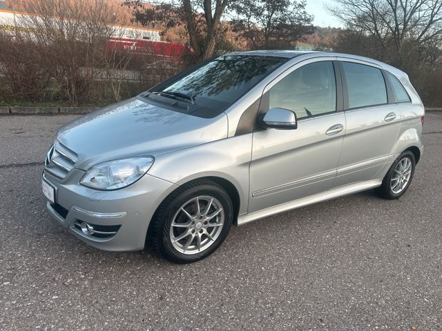 Mercedes-Benz B 180 B -Klasse Automatik Navi Sitzheizung Xenon