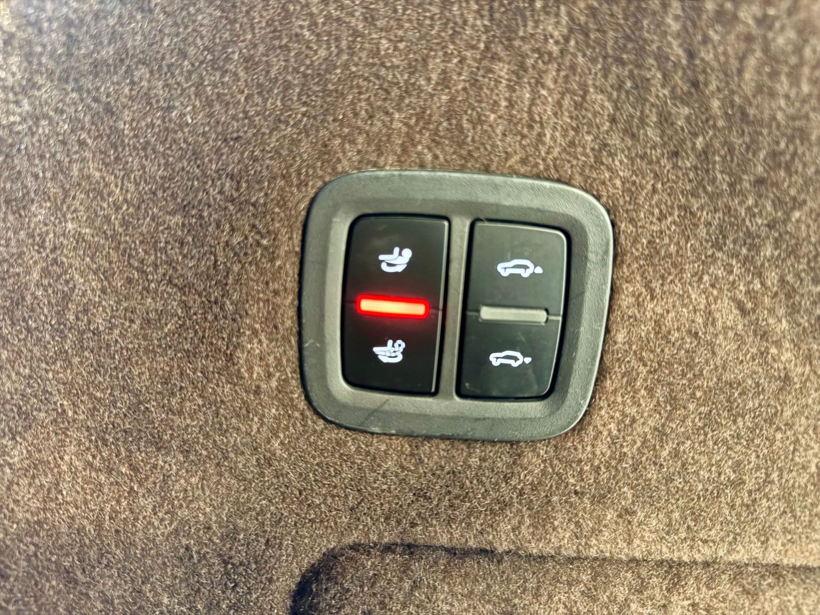 Fahrzeugabbildung Porsche Cayenne Coupe GTS SportDesign/HeadUp/ACC/AHK