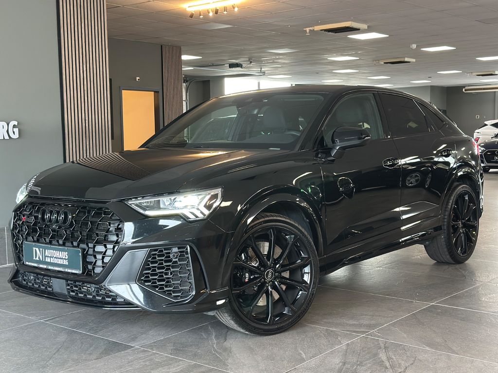 Image of Audi RSQ3