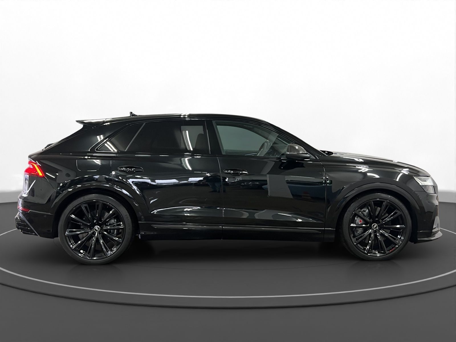 Audi SQ8 - Bild 7