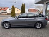 BMW 318 i Touring LED-SCHEINWERFER NAVI KAMERA KLIMA - BMW 318: 318i