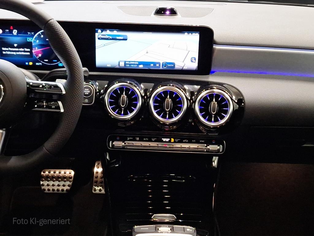 Mercedes-Benz A 250 4M AMG NIGHT PANORAMA DISTRONIC NAVI 360°