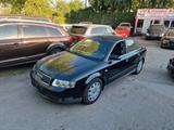 Audi A4 1.8 T - Audi A4 aus 2001: 1.8