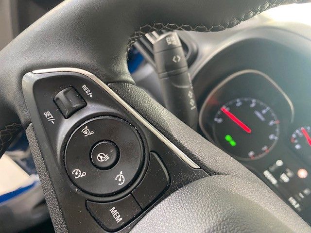 Fahrzeugabbildung Opel Combo Life E 1.5D EDIT. NAVI/TEMP./KLIMA/NEBEL