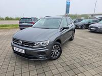 Volkswagen Tiguan Comfortline 4Motion DSG NAVI ACC LED DT