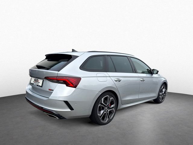 Octavia Combi RS PLUS 2.0TSI PANO+AHK+HUD+KAM