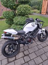 Ducati Monster 1100 - Angebote entsprechen deinen Suchkriterien
