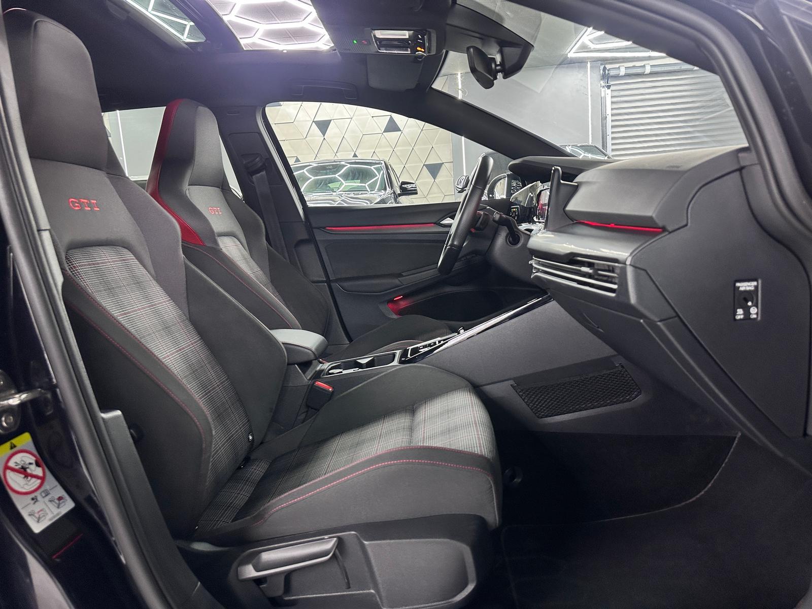 Volkswagen Golf 2.0 TSI PANO/IQMATRIX/ACC, миниатюра 28