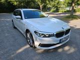 BMW 520d Touring Business/Leder/HUD/MFI/AHK/LMR 684 - BMW 520 in Braunschweig