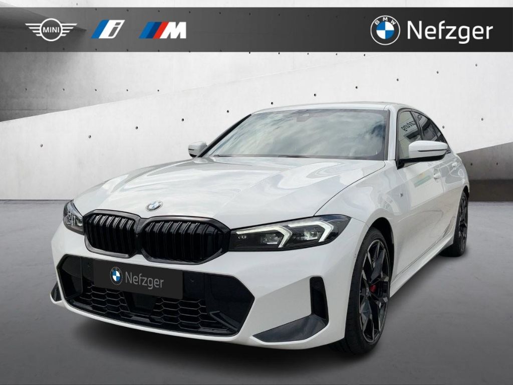 Image of BMW 330