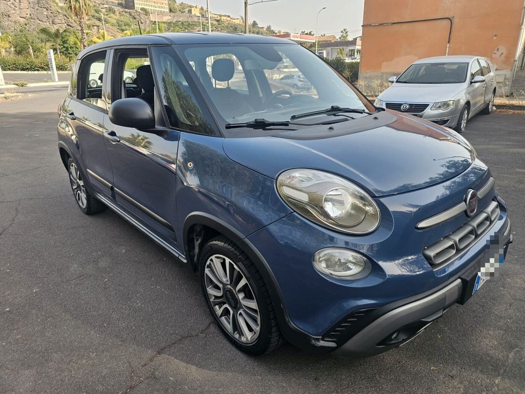 Image of Fiat 500L Cross