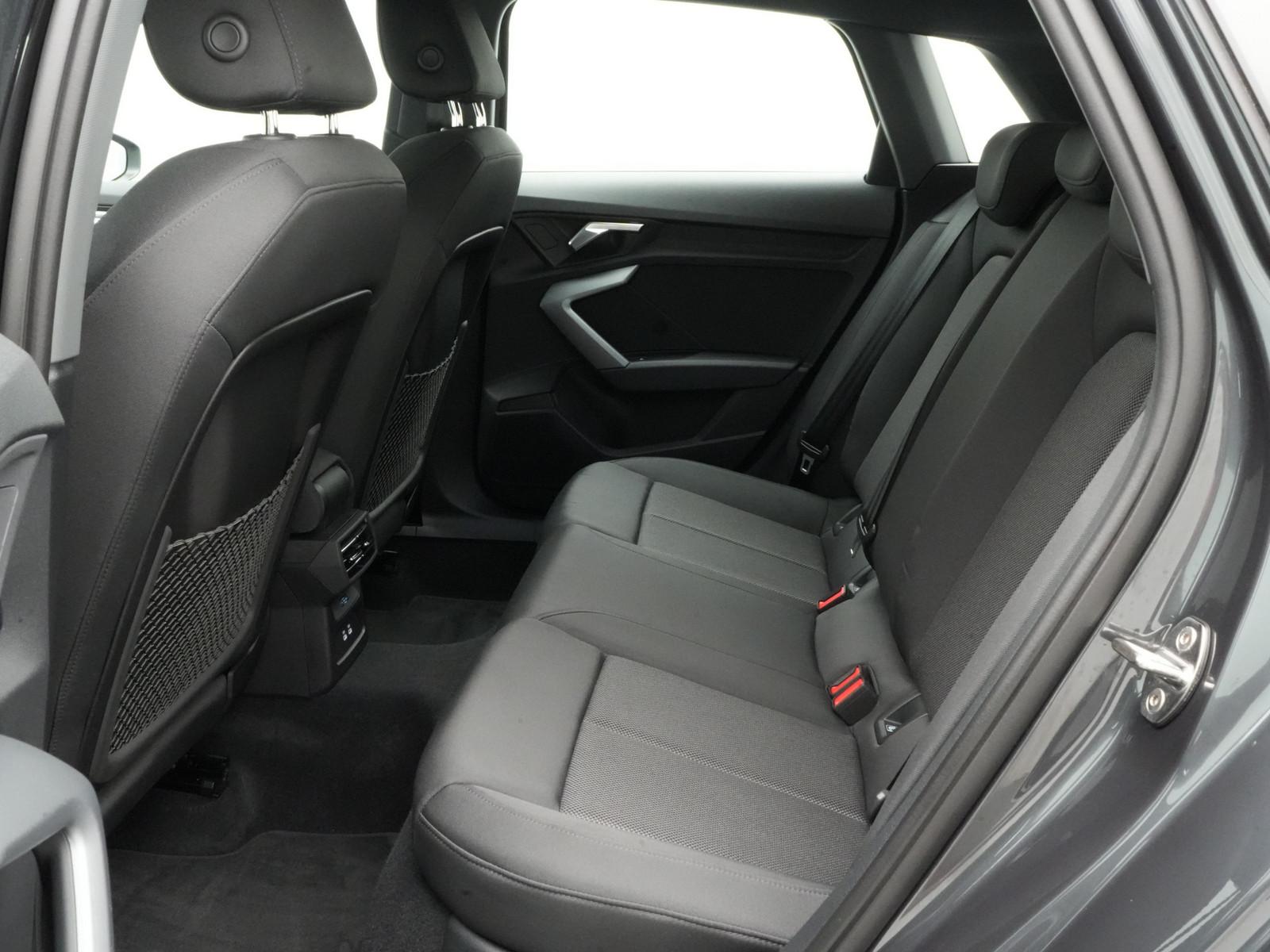 Audi A3 Sportback ACC NAVI SHZ LED KAM PDC