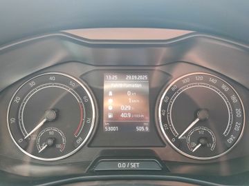 Bild 9 Skoda Kamiq Ambition +PDC+SHZ+CARPLAY+BT+ALU+Allwetter