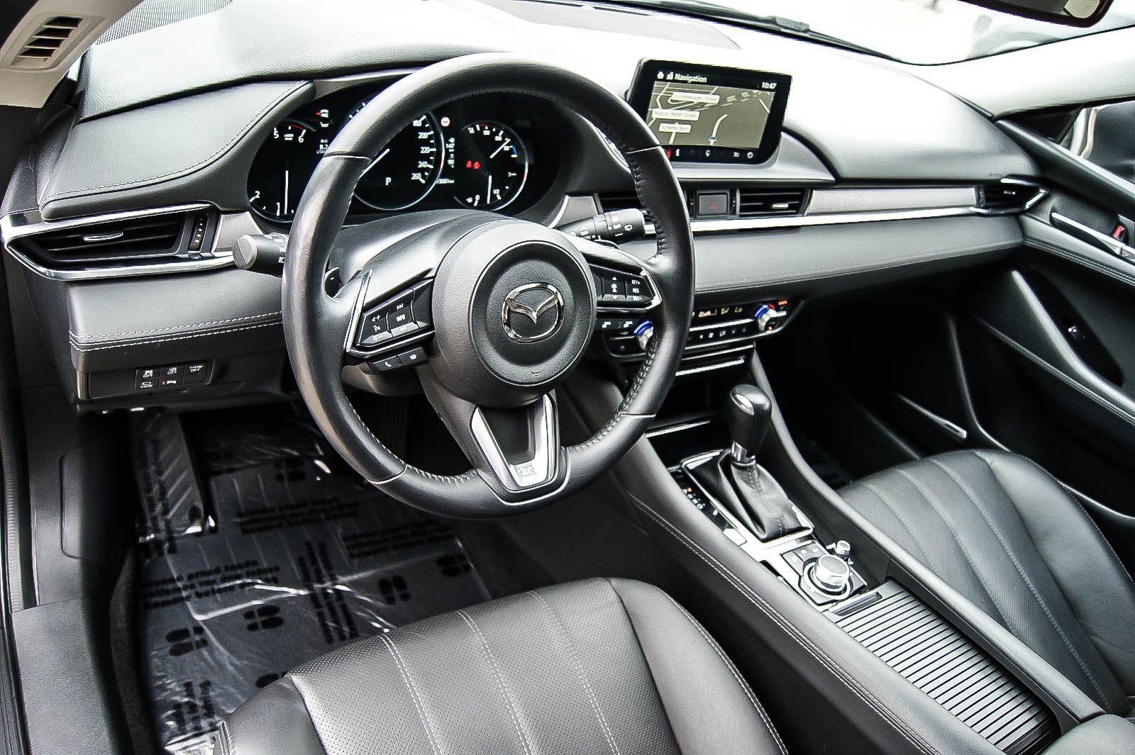 Fahrzeugabbildung Mazda 6 Kombi 22 SKYACTIV-D 184 Sports-Line LEDER BOSE