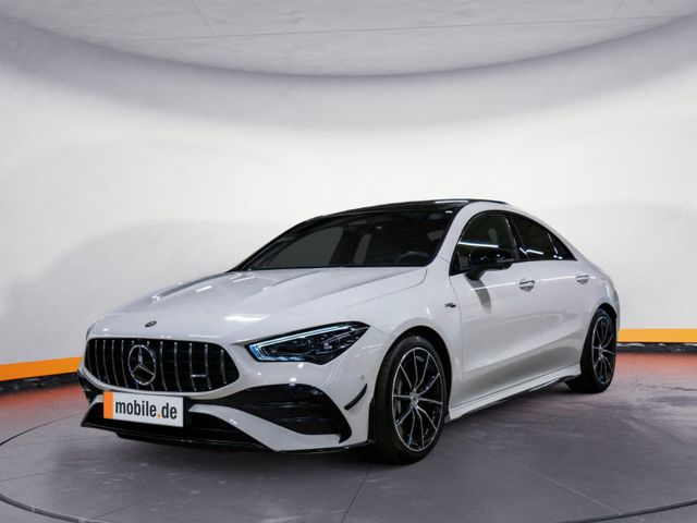 Mercedes-Benz CLA 35 AMG 4M Aero Performance Night Distr Pano