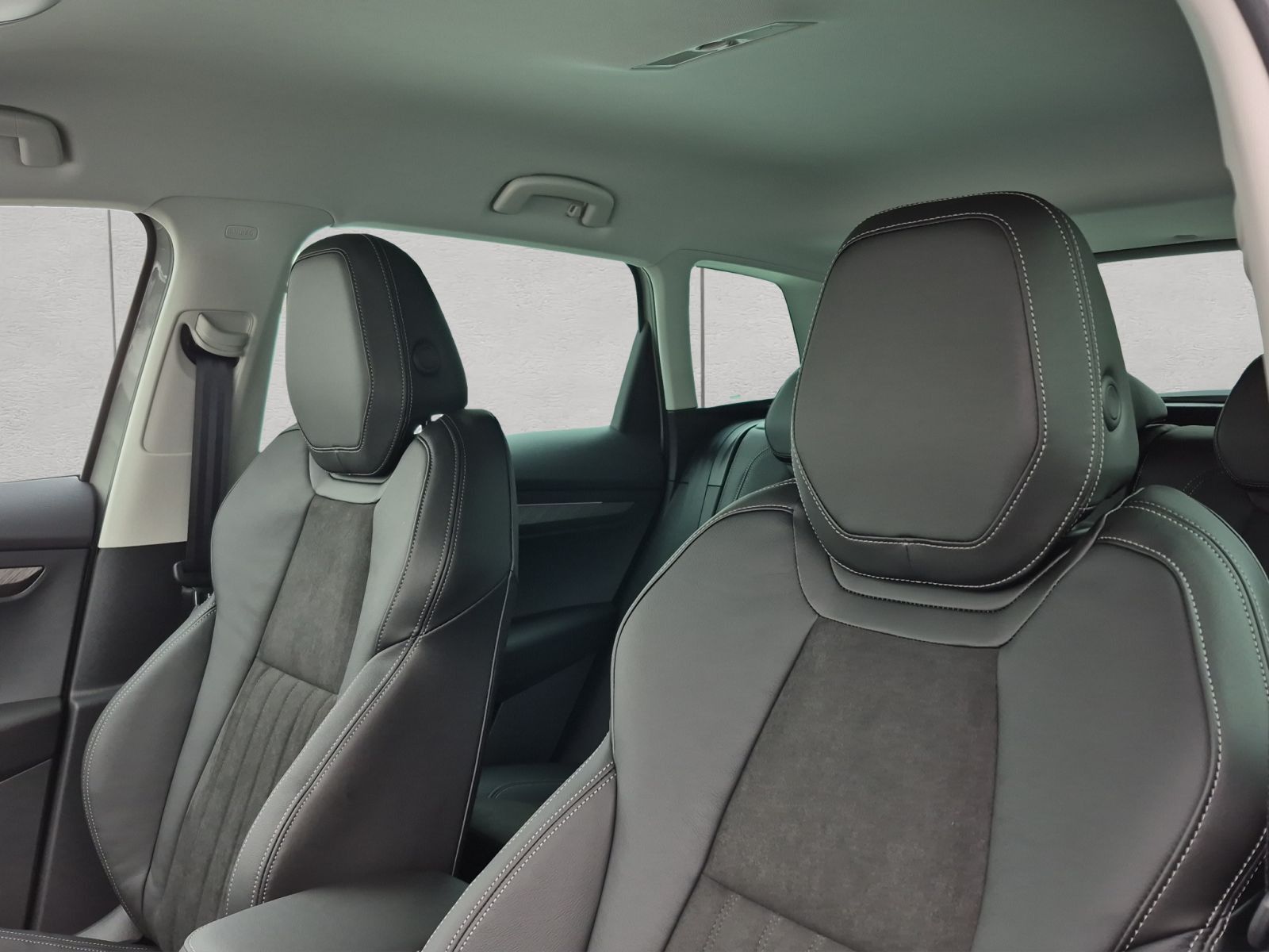 Skoda Karoq - Bild 16