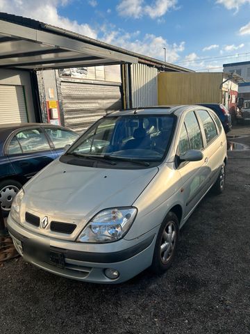 Renault Scenic Familienauto Tüv neu