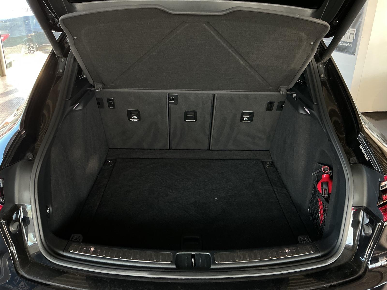 Porsche Macan S 340CH | BOSE | Toit Panoramique | PCM Navigation | Caméra | CarPlay | Cuir Intégral