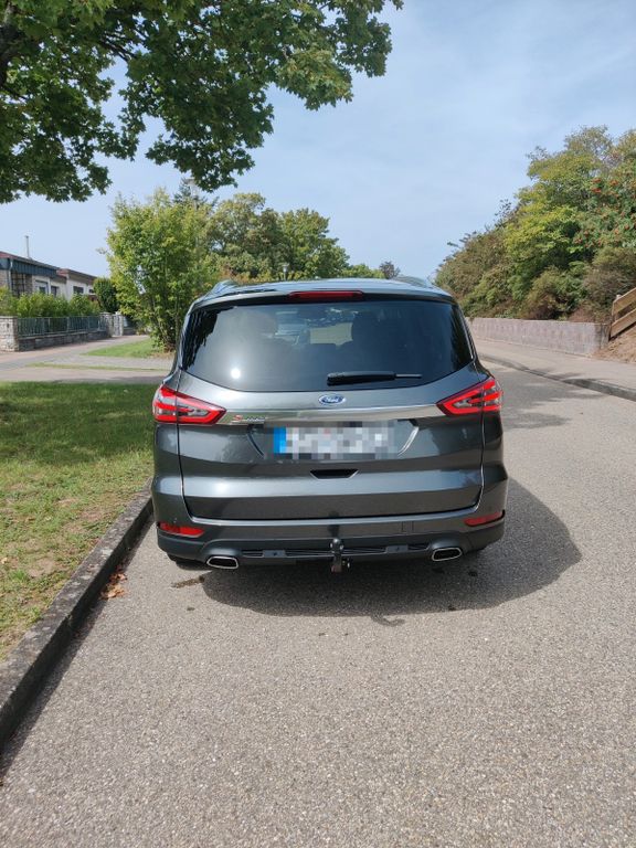Image of Ford S-Max
