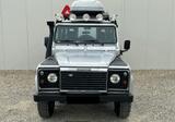 Land Rover Defender 110 Td5 Station Wagon SE - Land Rover Defender in Nürnberg