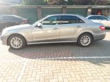 Mercedes-Benz E 300 CDI BlueEFFICIENCY ELEGANCE ELEGANCE - Mercedes-Benz E 300: Cdi