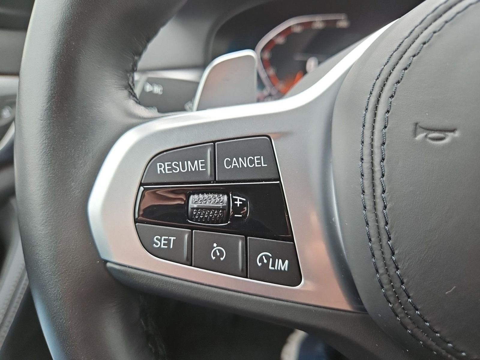 BMW 530i xDrive Touring/Laser/Leder/HUD/Innovation foto 19