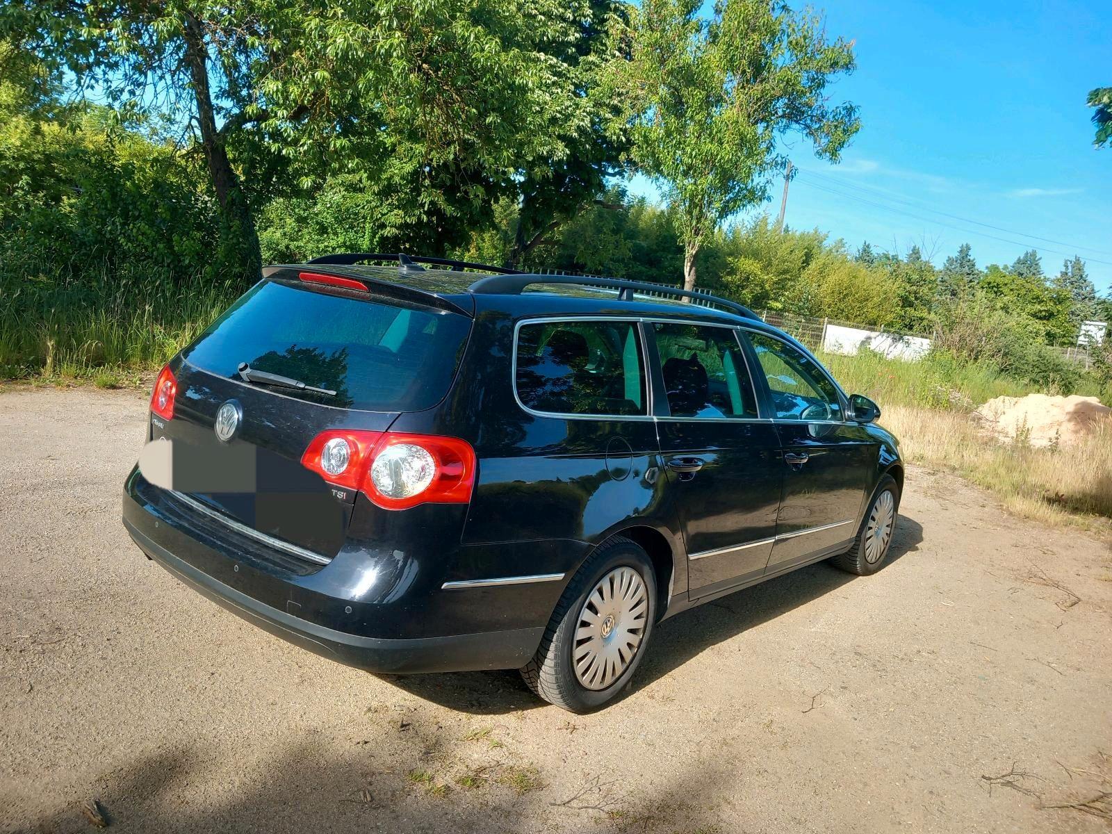 Volkswagen Passat 2010 — engine 122 HP (90kW)