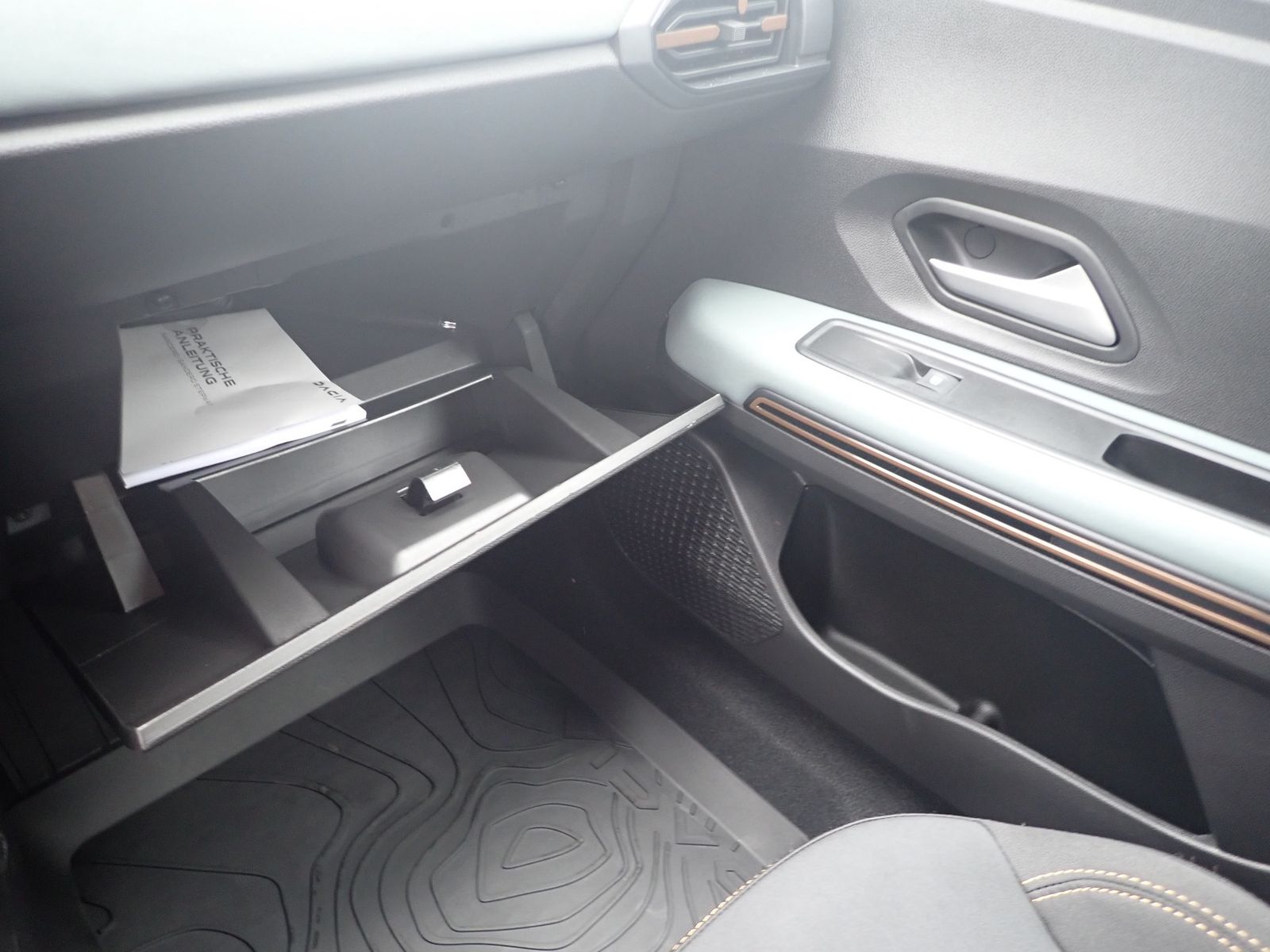 Fahrzeugabbildung Dacia Sandero Stepway Extreme TCe 110