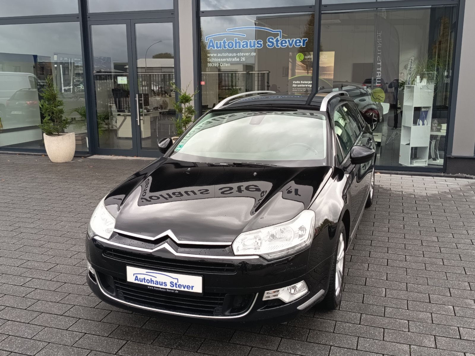 Fahrzeugabbildung Citroën C5 Tourer Exclusive NAVI KLIMAAUTO LEDER AHK SHZ