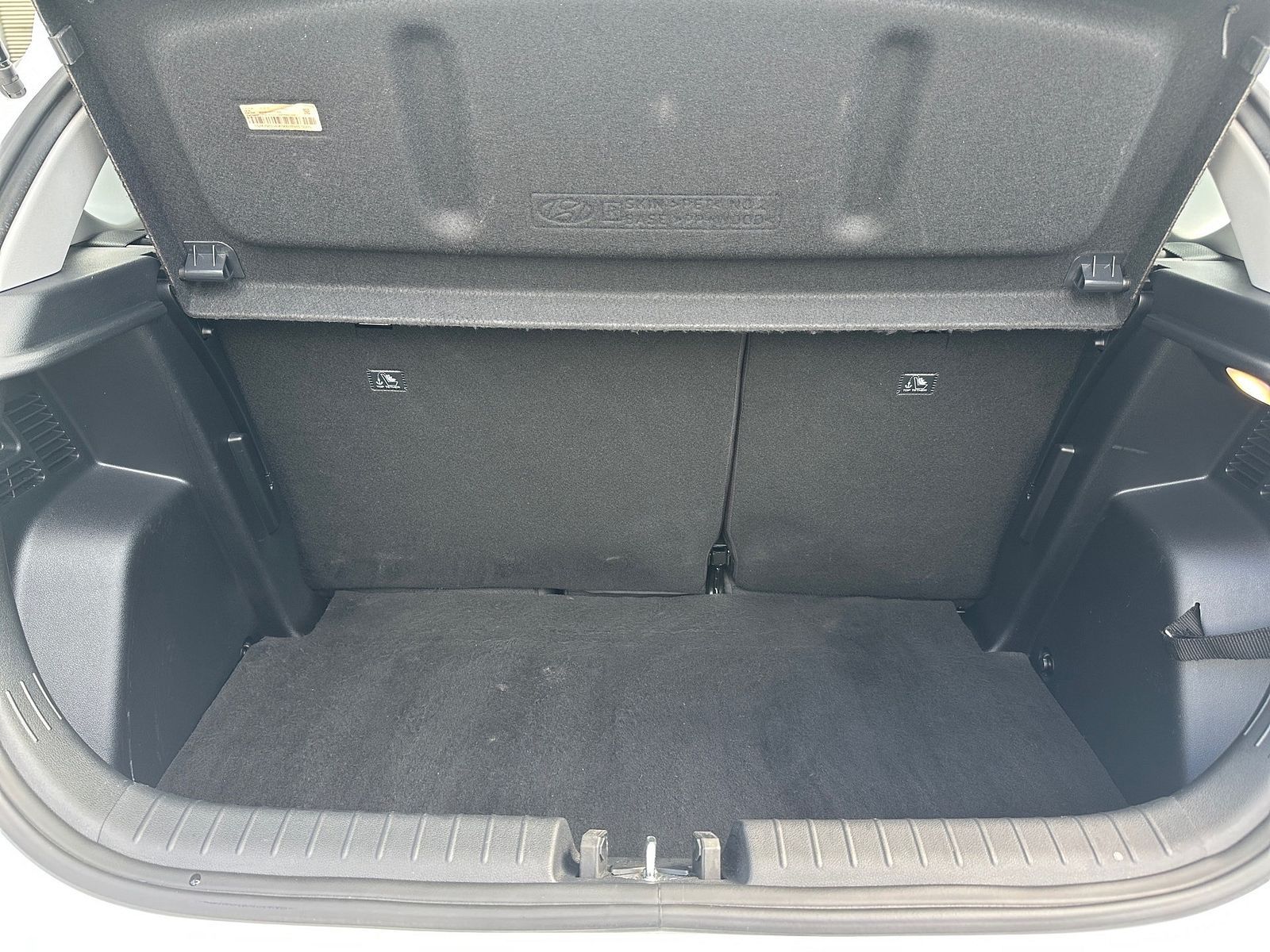 Hyundai i20 – Bild 12