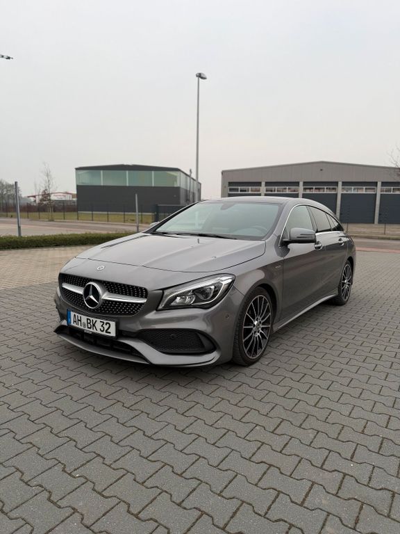 Image of Mercedes-Benz CLA 180