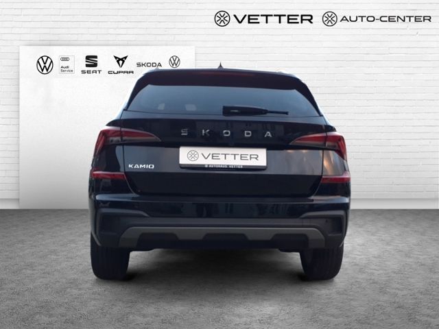 Fahrzeugabbildung SKODA Kamiq 1,0 TSI Selection DSG KLIMA LED ALU