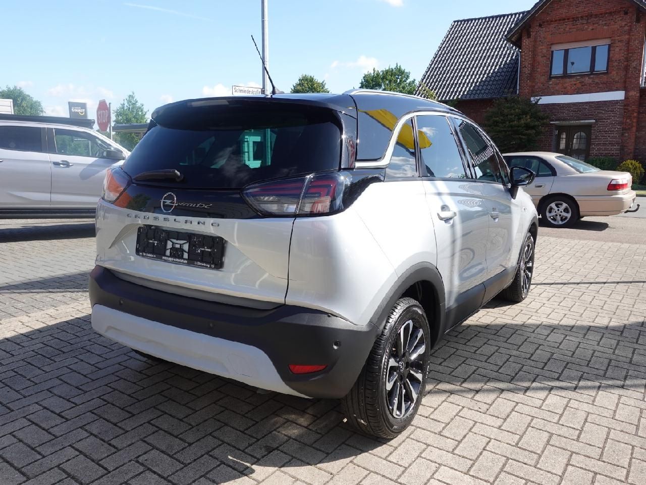 Fahrzeugabbildung Opel Crossland 1,2 Elegance Automatik