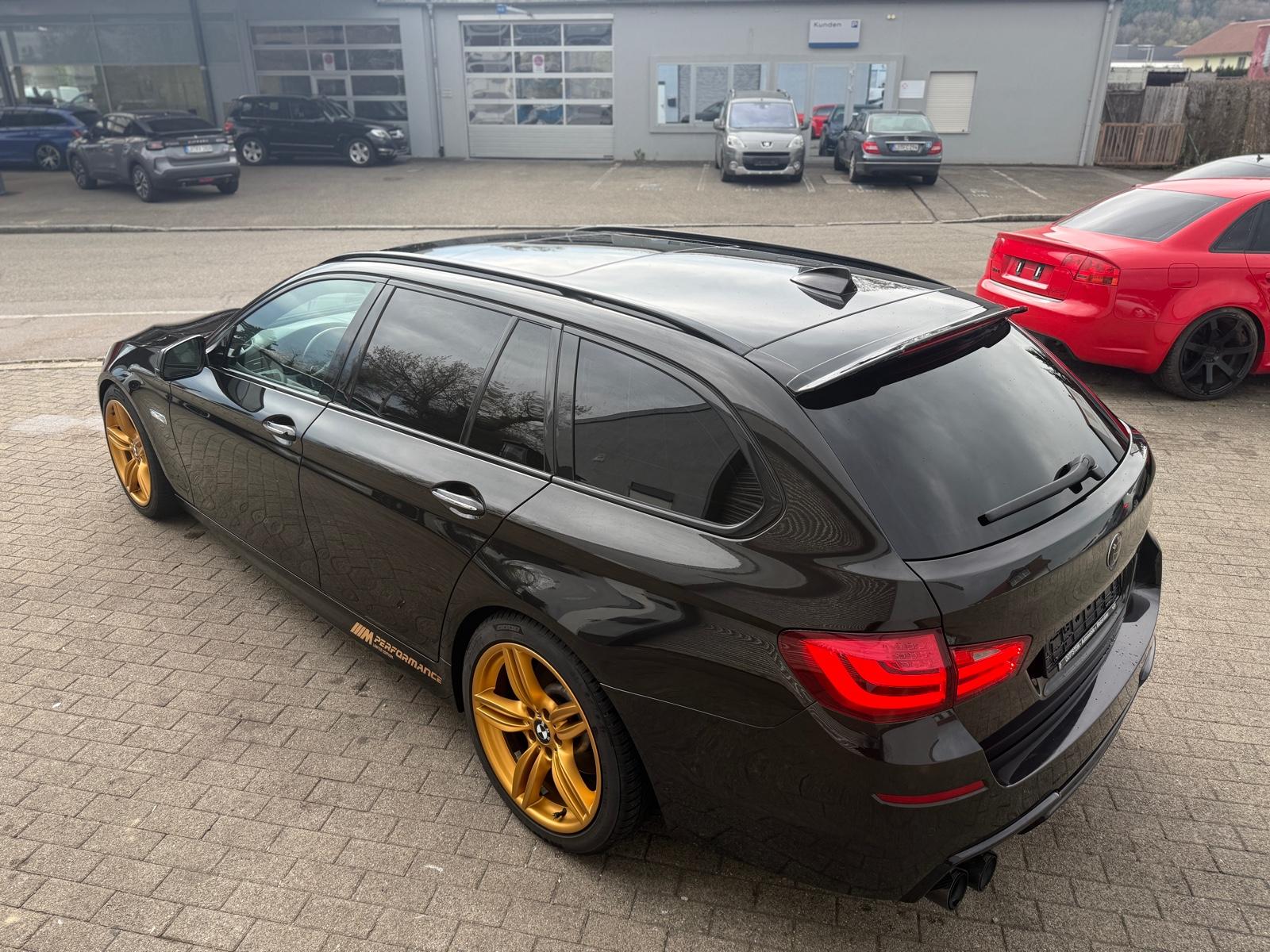 BMW 530 Touring d xDrive M Performance/Pano/Ambiente