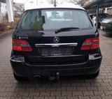 Mercedes-Benz B 200  - Scheckheftgepflegt - - gebrauchte Mercedes-Benz 200 aus dem Jahr 2006