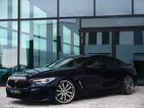 BMW 840d xDrive Gran Coupe M Sport - blaue BMW 840