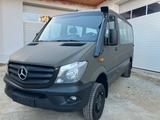 Mercedes-Benz Sprinter Militär 4x4 - : Kleinbus, 10 Sitzer