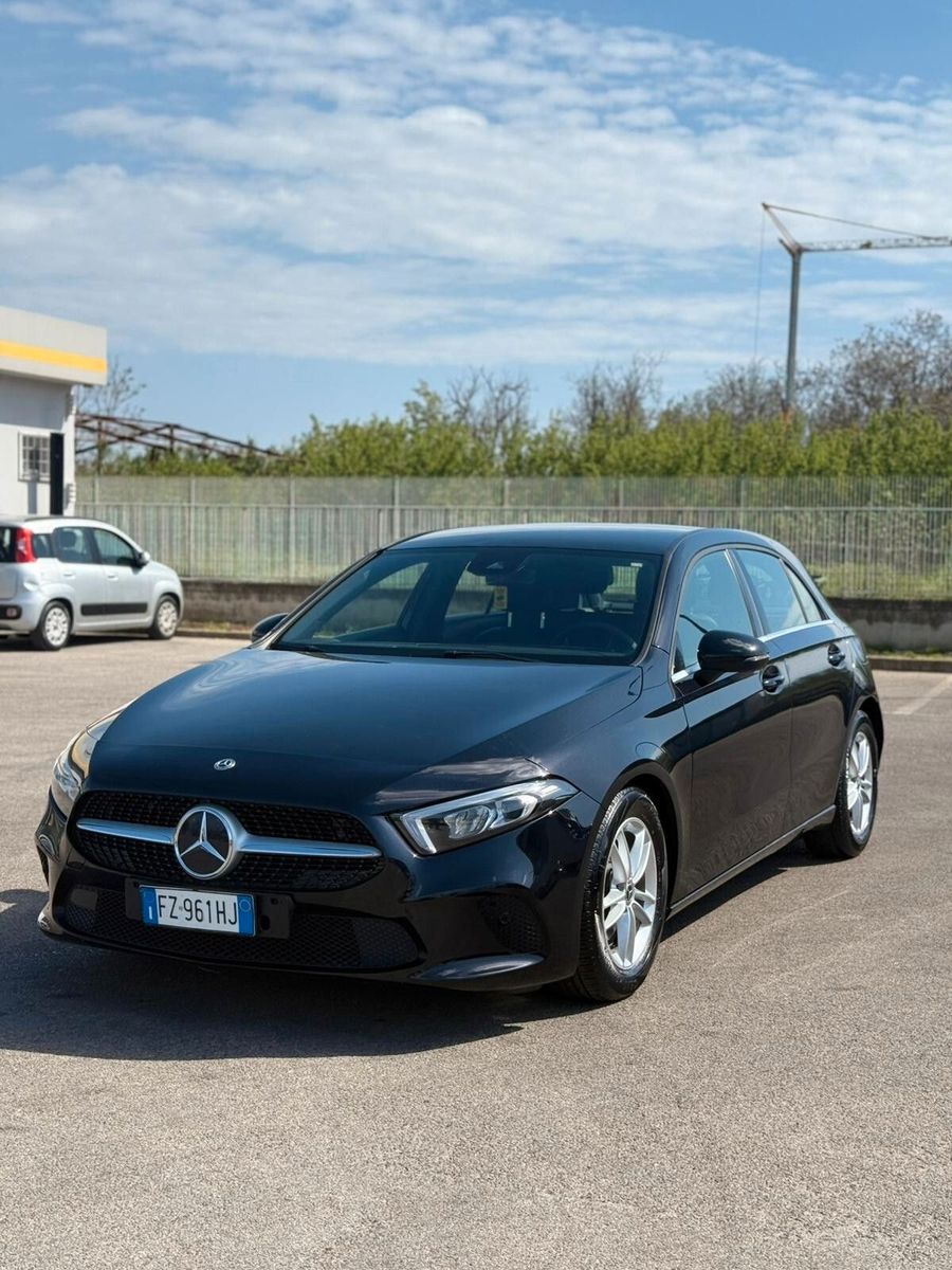 MERCEDES-BENZ Mercedes-benz A 180 d Executive IVA ESPOSTA