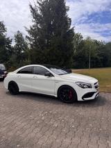 Mercedes-Benz CLA 45 AMG 4Matic - Fast Voll - PERF Abgasanlage - Mercedes-Benz CLA-Klasse von privat
