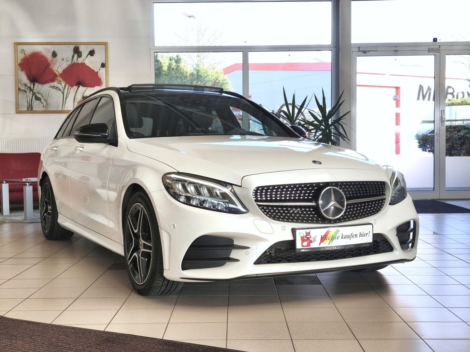 Fahrzeugabbildung Mercedes-Benz C 300 Kombi AMG/Night/HuD/Pano/Burmester/ACC/Ahk