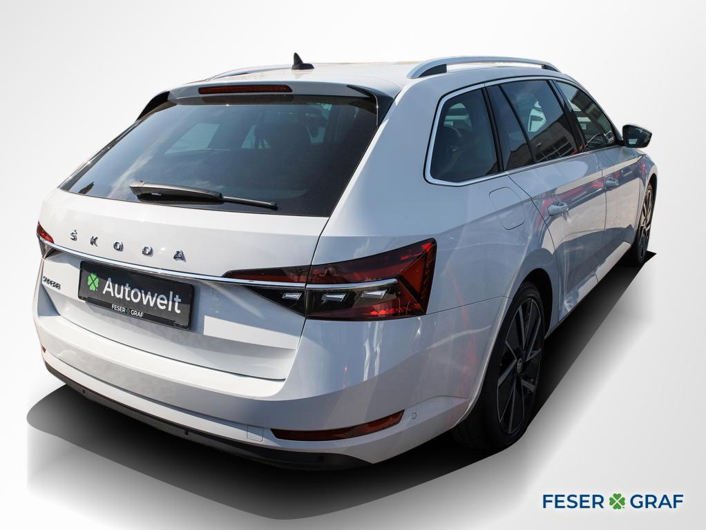 Skoda Superb Combi 2.0 TDI Style AHK Matrix Navi 360°