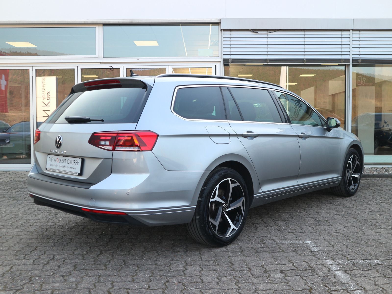 Volkswagen Passat Variant - Bild 8