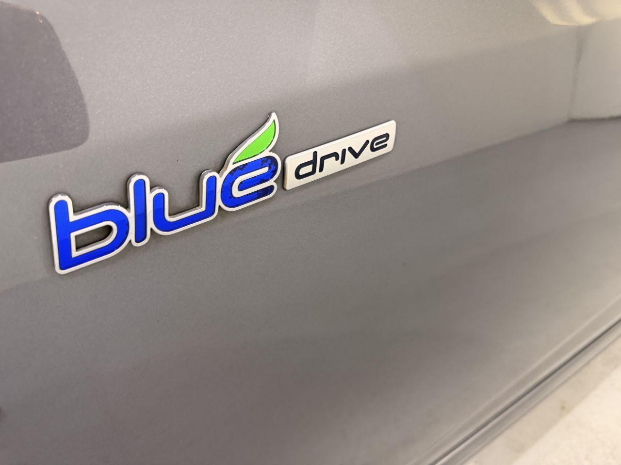 Hyundai ix20 2011 — photo 7