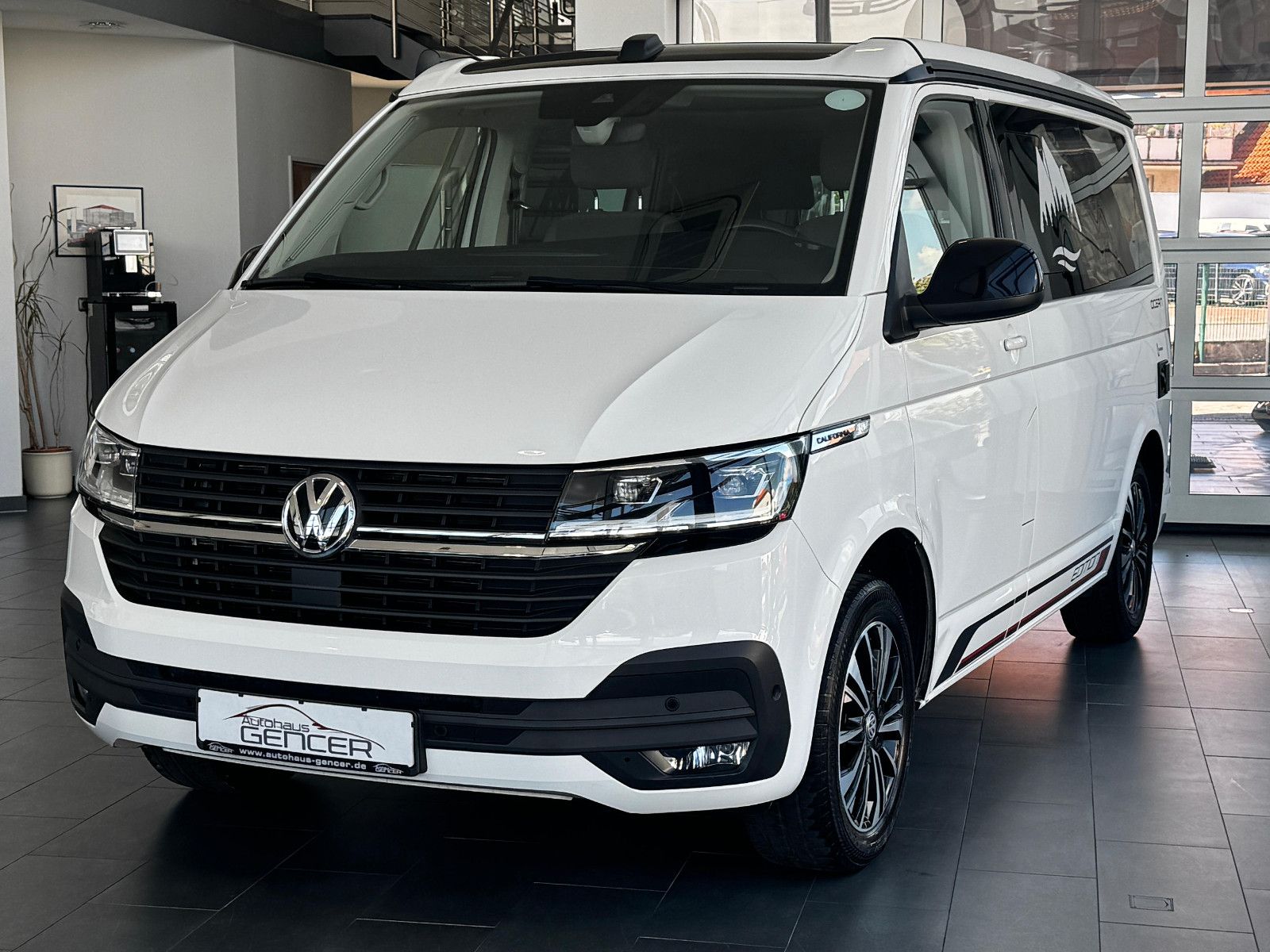 Volkswagen T6 California Ocean Edition FWD LED AHK ACC