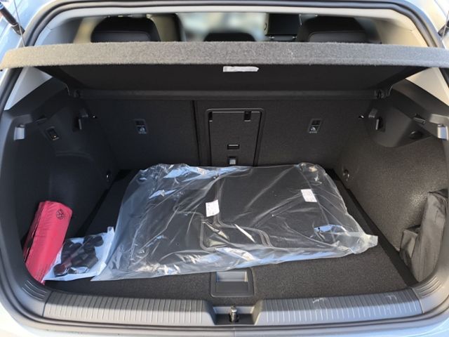 Fahrzeugabbildung Volkswagen Golf ENERGY 1.5 l eTSI OPF 85 kW (116 PS) 7-Gang