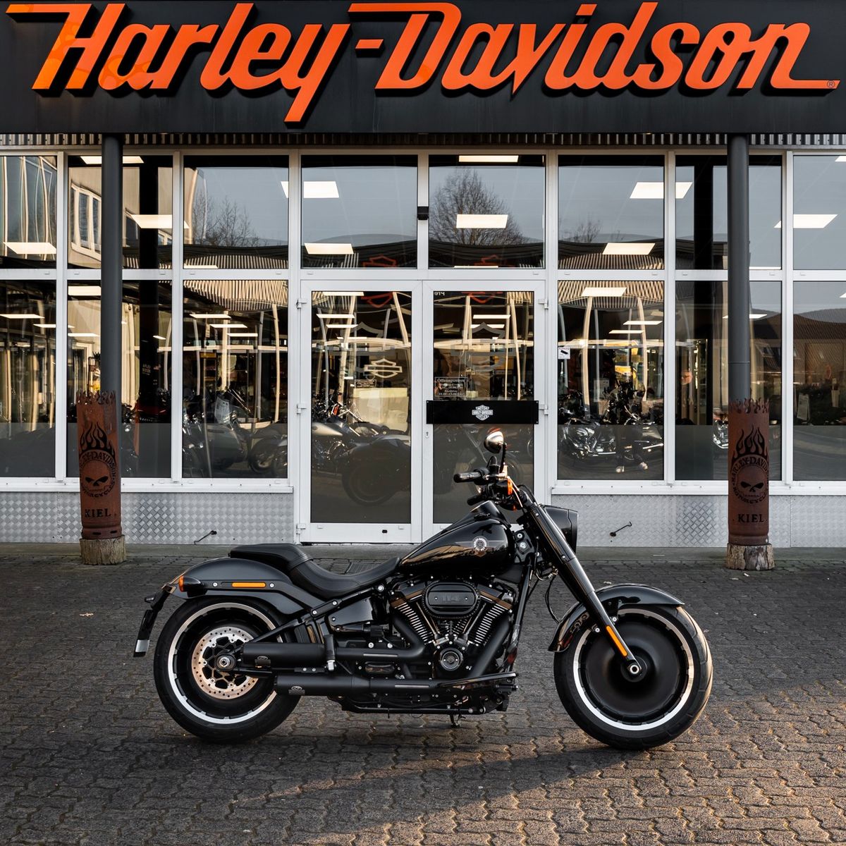 Fahrzeugabbildung Harley-Davidson Softail Fat Boy 30th Anniversary -Jekill & Hyde-